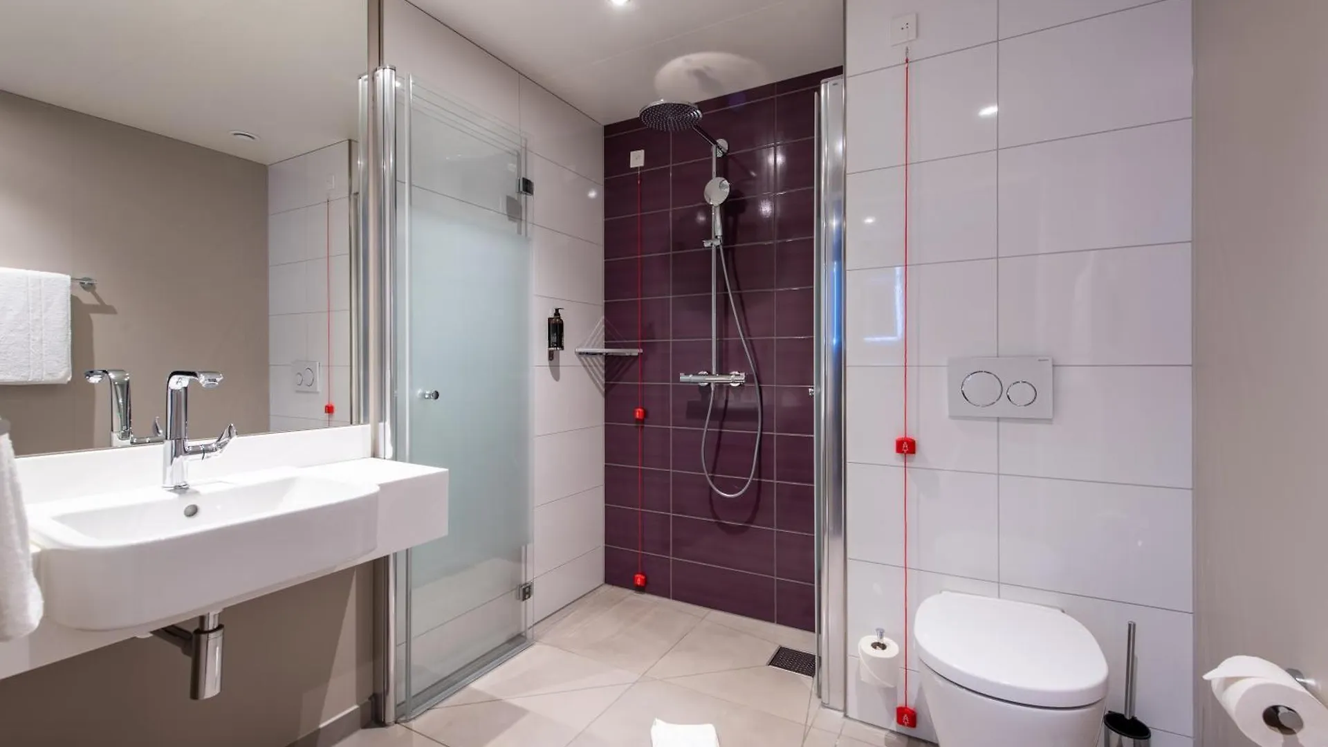 Premier Inn Hamburg St. Pauli Hotel